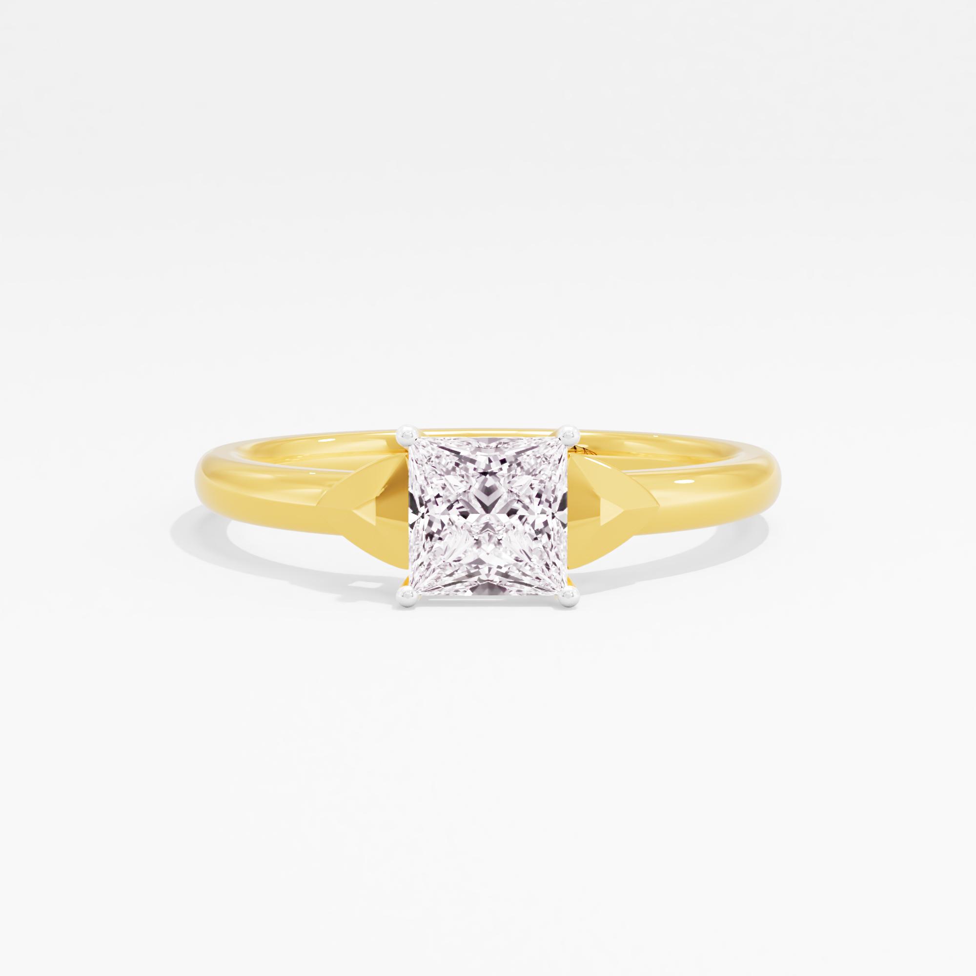 Mira Luxe Solitaire Ring