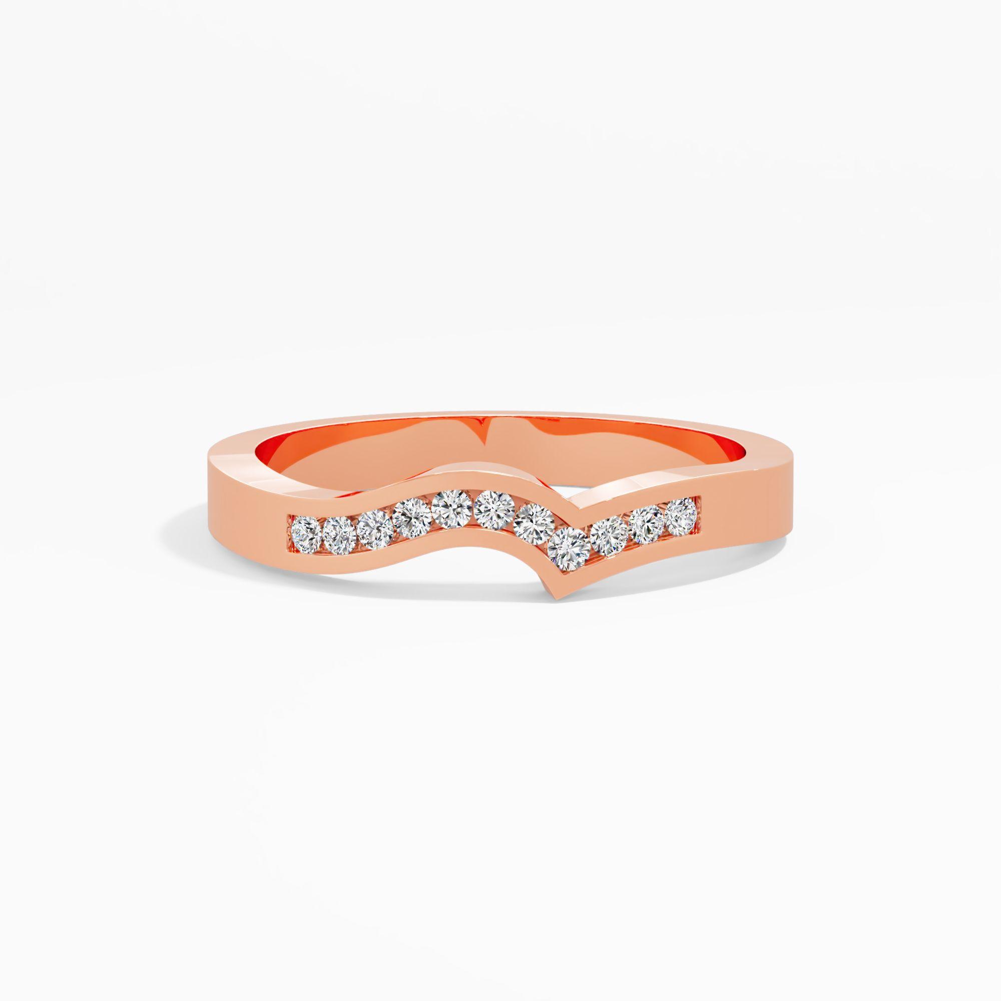Curved Chevron Diamond Band