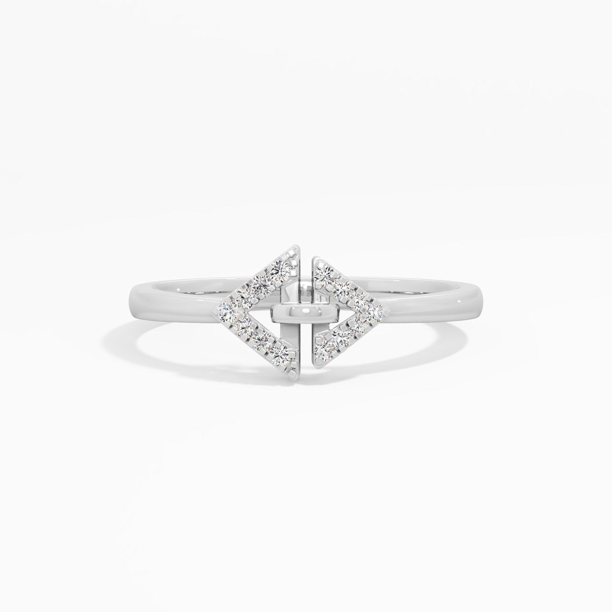Triangle Clasp Cluster Ring