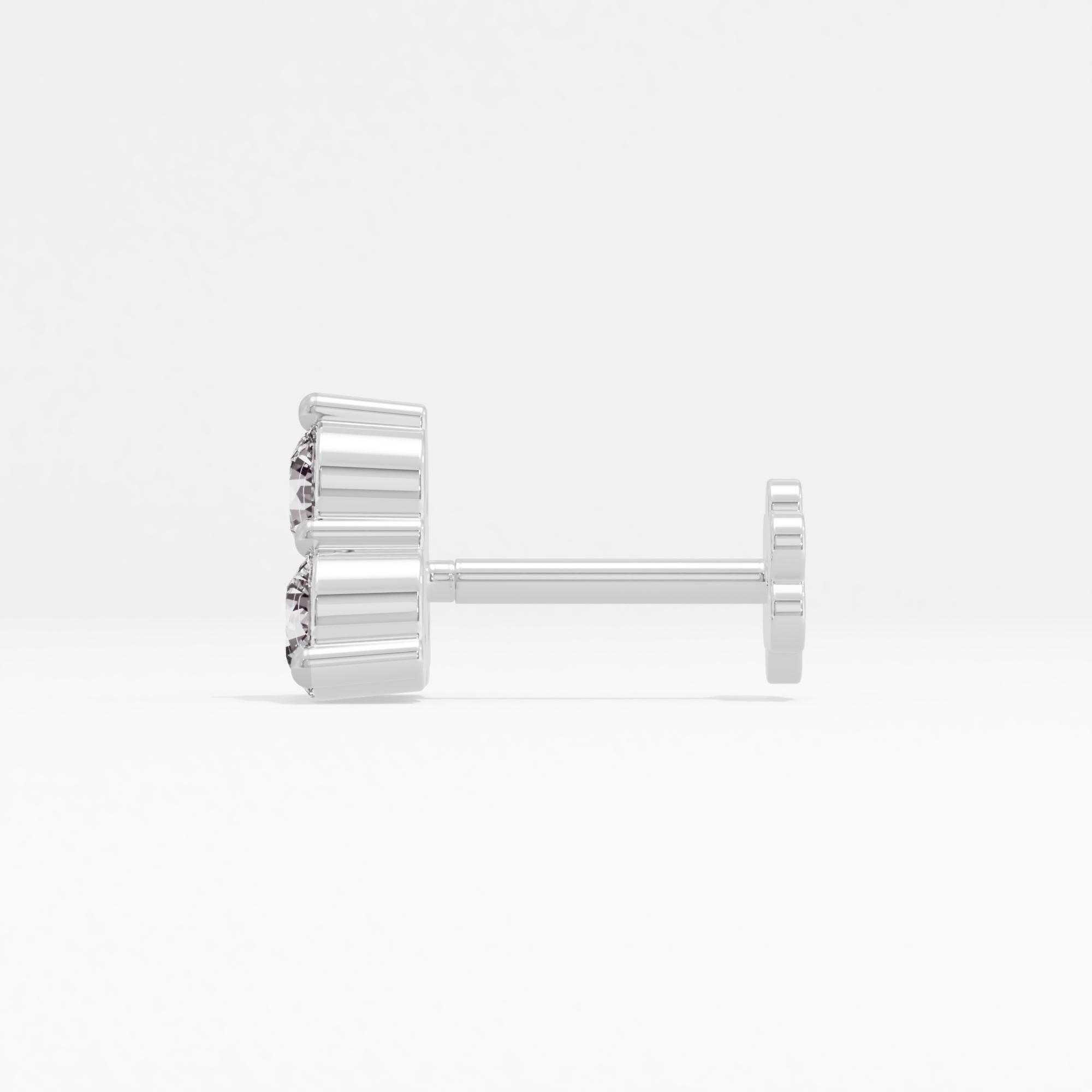 Brilliantly Modern 3 Stone Cluster Nose Pin